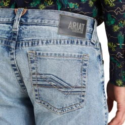 Ariat® Men's M7 Slim Fit Light Wash Straight Leg Jeans 10043187 11 Ariat® Men's M7 Slim Fit Light Wash Straight Leg Jeans 10043187 -Ariat 10043187d