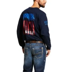 Ariat® Men's FR Americana Graphic Crew Navy T-Shirt 10023951