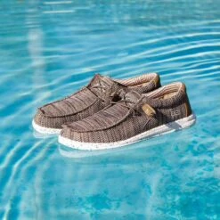 Hey Dude Men's Wally Sox Brown Shoes 110351500 -Ariat 57 b174dc89 b030 4e59 bd60 675e3dfe7fe4