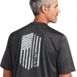 Ariat® Men's Charger Vertical Flag Charcoal Short Sleeve Tee 10039553 7 Ariat® Men's Charger Vertical Flag Charcoal Short Sleeve Tee 10039553 -Ariat S22 MNS WEST 10039553 detail01