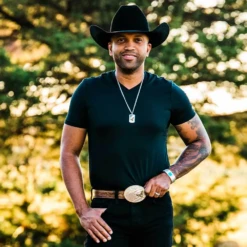 Montana Silversmiths Big Bold Stripes Dog Tag Necklace AMNC5456 -Ariat lifetyle